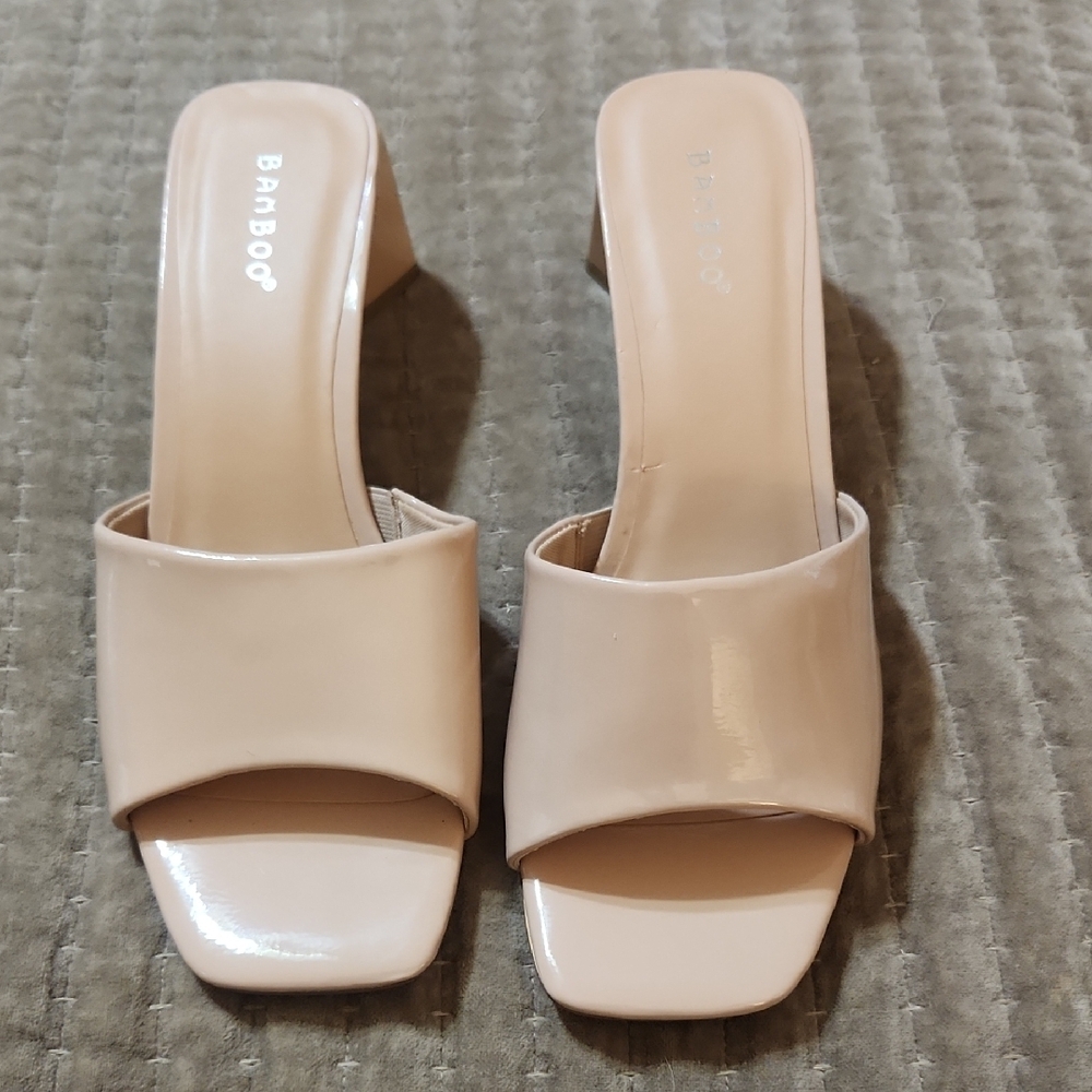 BAMBOO Creamy Pink Mules Square-Toe Slip-On